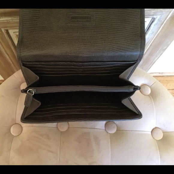 Levenger Accordian Wallet - Picture 4 of 7